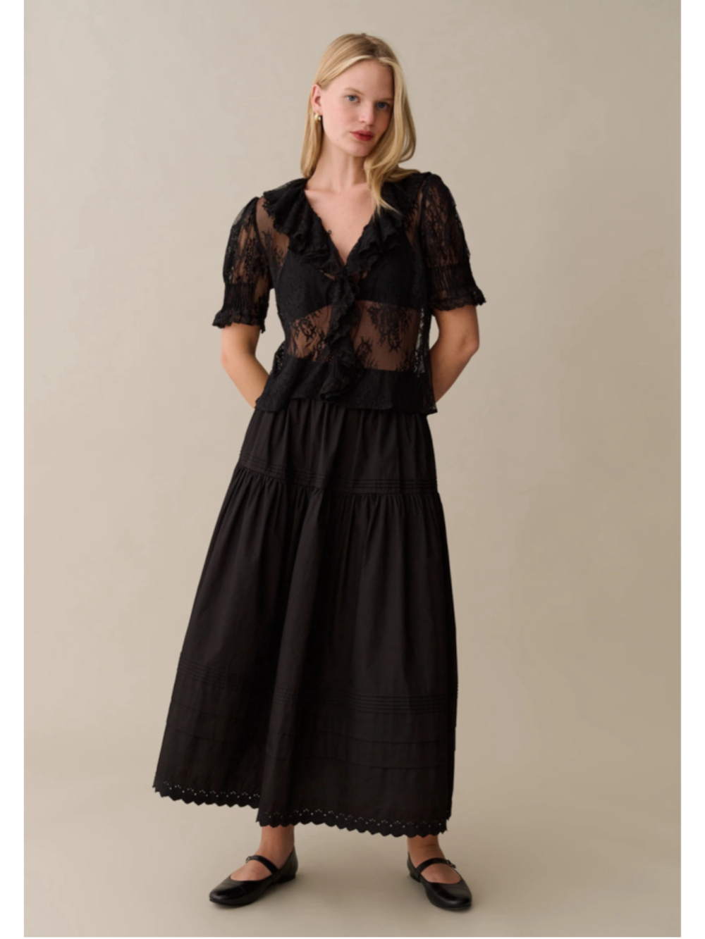 Women's Sorella Black Lace Ruffle Blouse Size L